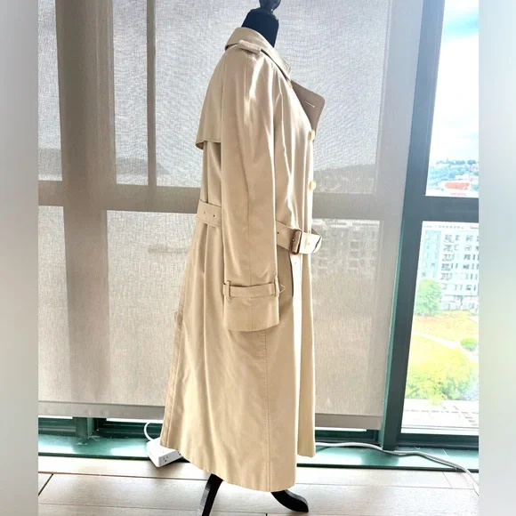 Vintage Burberry Trench Coat - Picture 6 of 16